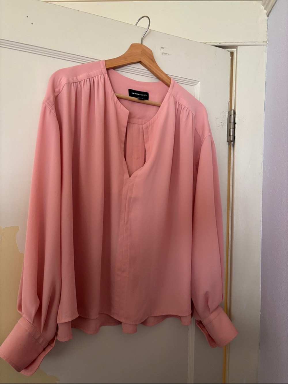 Fifteen Twenty Dusty Rose Split-Neck